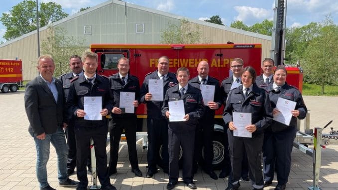 Fw Alpen Einweihung Drei Neuer Fahrzeuge Der Freiwilligen Feuerwehr Alpen