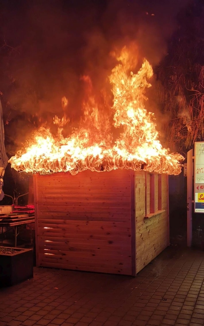 FW Dresden: Informationen zum Einsatzgeschehen der Feuerwehr Dresden vom 12. Dezember 2021