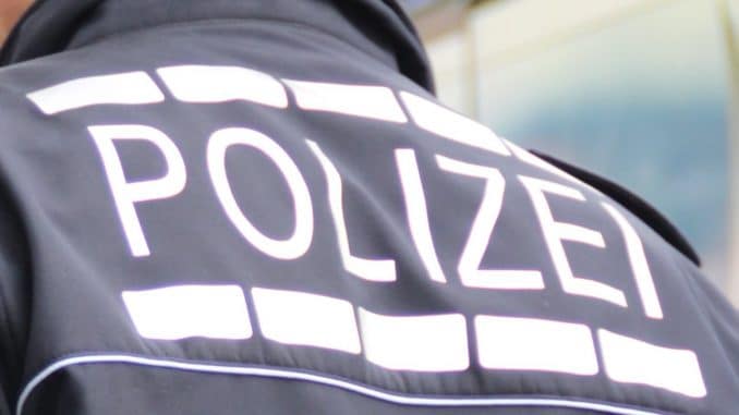 Bundespolizeidirektion München: Biss in die Hand und Tritte gegen Beine: Bundespolizei stellt Flüchtende und ermittelt Täter