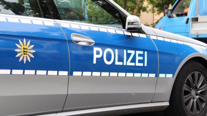 POL-UL: (GP) Göppingen / Dreiste Diebe in der Stadt - In Göppingen stahlen ...