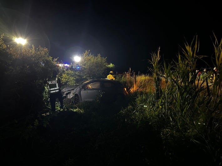 FW-ROW: Personensuche nach Verkehrsunfall