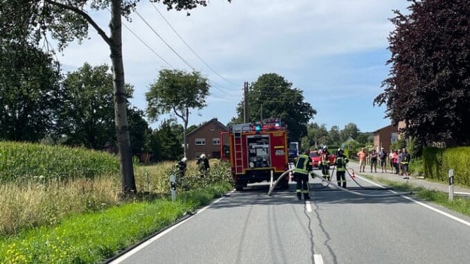 FW Kranenburg: Flächenbrand klein