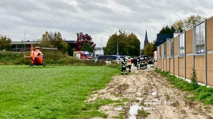 FFW Schwalmtal: Feuerwehr sichert Landeplatz ab