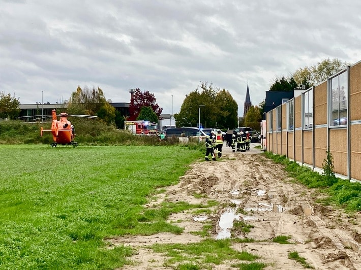 FFW Schwalmtal: Feuerwehr sichert Landeplatz ab