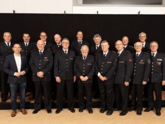 FW Böblingen: Zahlreiche Ehrungen bei der Feuerwehr Böblingen