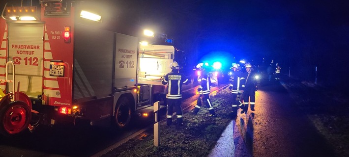 FW-Schermbeck: Wasser auf Fahrbahn