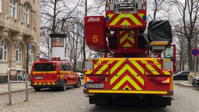 FW Dresden: Informationen zum Einsatzgeschehen von Feuerwehr und Rettungsdienst der Landeshauptstadt Dresden vom 31. Januar 2024