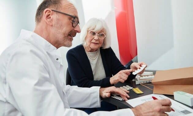 Fortbildungskongress pharmacon / Apotheken-Beratung kann Krebsbehandlung sicherer machen