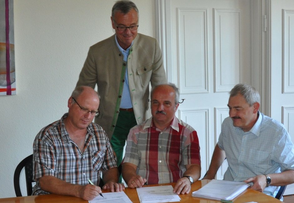 151652P Jugendschutz in Vereinen 07.07.2015 940px