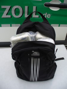 heroinpakete_in_rucksack