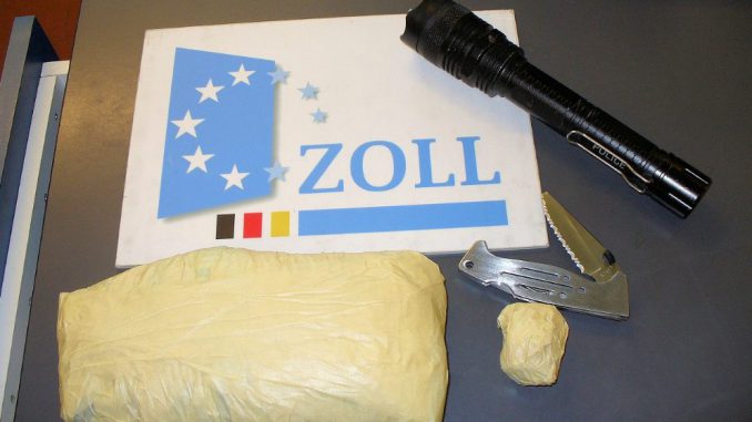 speed_messer_lampe1 Zoll.de 03.08.2016 Wertheim24.de