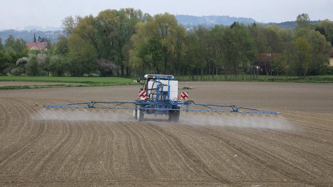 Tractor Agriculture Field Inject 