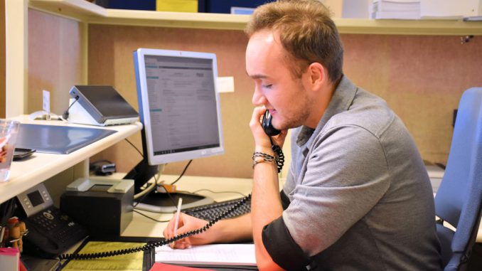 Stadtverwaltung-Wertheim-Infotelefon-des-Rathauses-wird-rege-genutzt.JPG