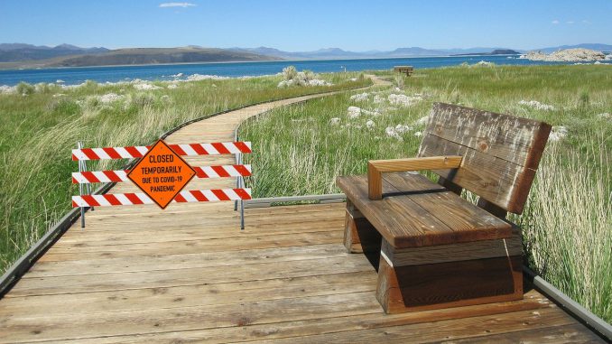 Boardwalk Closed Barricade Pandemic 