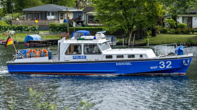 Police Police Boat Spree Berlin 