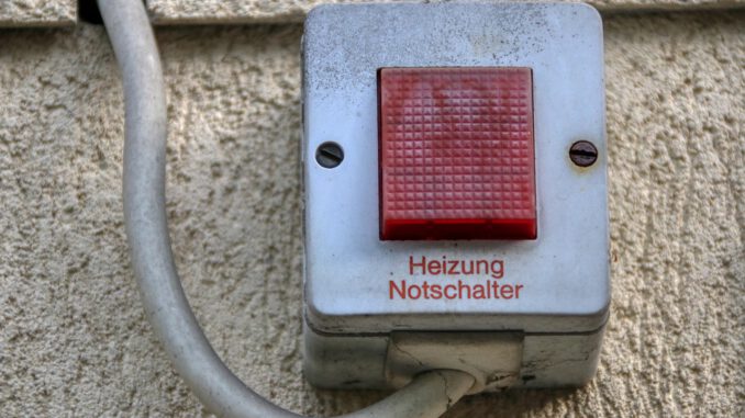 Heating Emergency Switch  - planet_fox / Pixabay