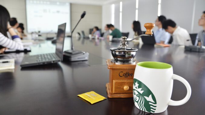 Office Coffee Starbucks Cup Office Coffee Starbucks Cup - acan2016 / Pixabay