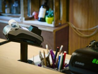 Payment Terminal Card Business - Skitterphoto / Pixabay