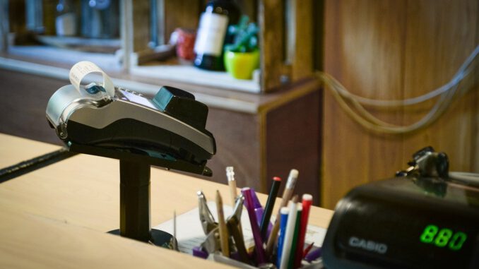 Payment Terminal Card Business  - Skitterphoto / Pixabay