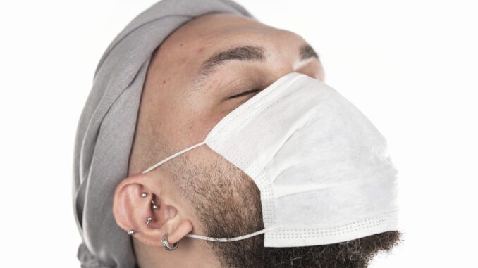 Man Model Face Mask Medical Mask  - Engin_Akyurt / Pixabay