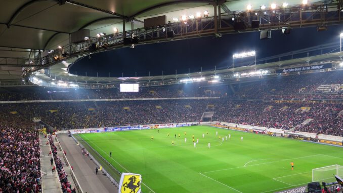 Stadium Football Arena  - moerschy / Pixabay