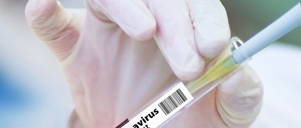 Vaccine Chemist Outbreak  - geralt / Pixabay