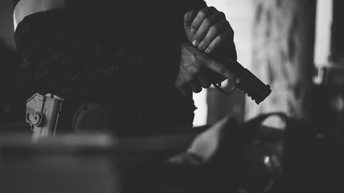 Weapon Download Pistol Music Weapon Download Pistol Music - Daniel6D / Pixabay