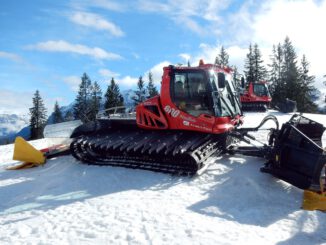Snow Groomer Runway Snow Winter - LisaMus / Pixabay