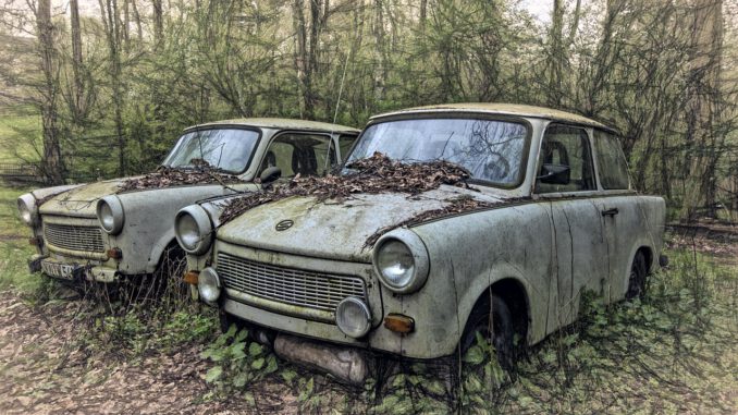 Trabant S De Luxe Car  - LeifLinding / Pixabay