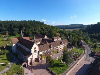 Kloster Bronnbach wird Kulturerbe-Siegel verliehen / Main-Tauber-Kreis