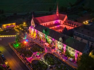 Rückblick auf das dritte Bronnbacher Lichterfest - Stimmungsvolle Illumination trifft auf musikalische Vielfalt