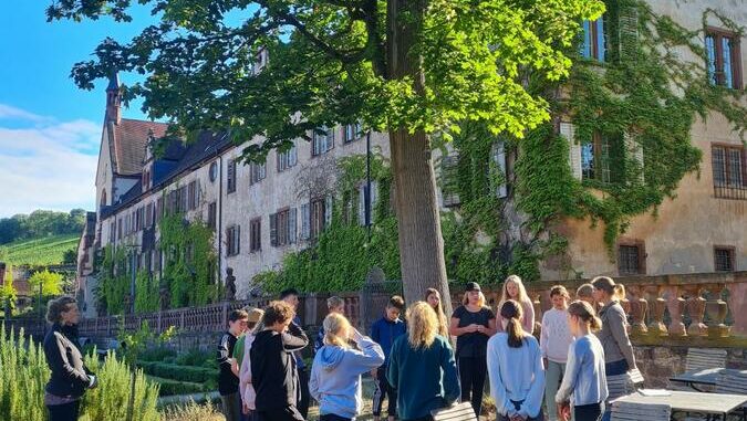 17 Kinder verbringen eine Woche auf dem Klosterareal