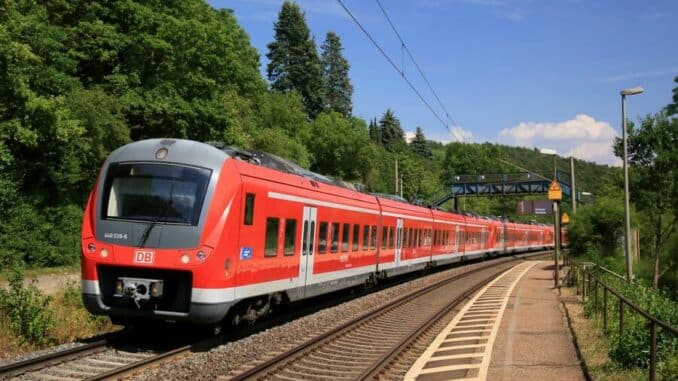 Mit der Frankenbahn in die Ferien starten