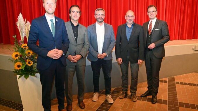 100 Jahre Kaufmännische Schule in Wertheim