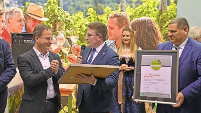 Ausgezeichnet Wandern in Assamstadt und Freudenberg