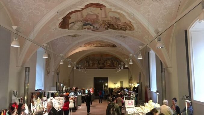 "Unikat sucht Liebhaber" - Markt für hochwertiges Kunsthandwerk im Kloster Bronnbach