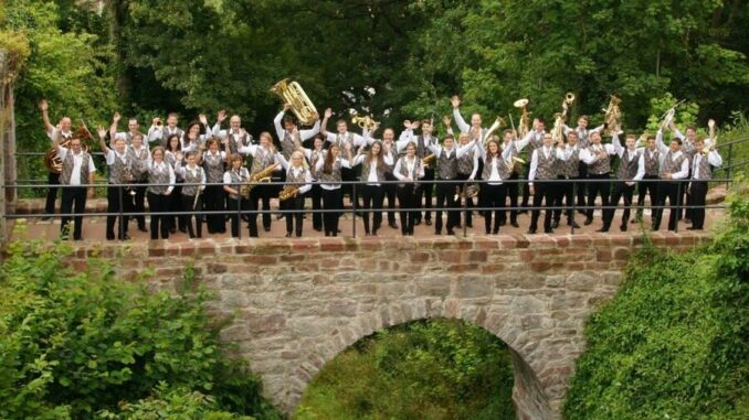 Blasmusik im Kloster Bronnbach - Musikverein Eintracht Külsheim spielt am 18. Juni im Abteigarten