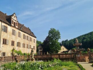 Idyllische Historie im Abteigarten erleben