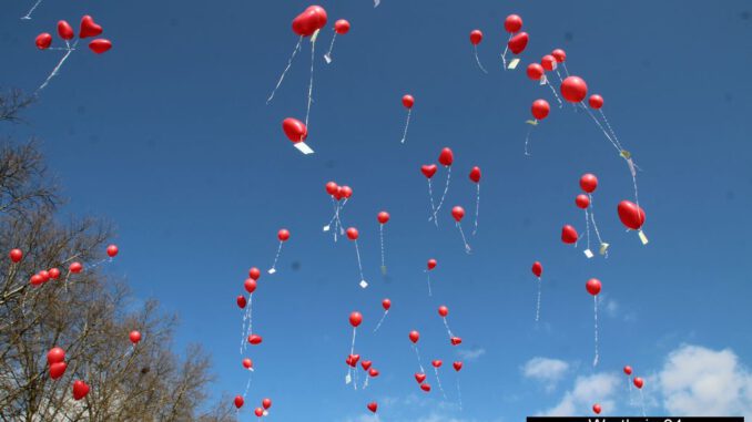 Bilder Anti Corona Verordnungen Demonstration in Wertheim 04.04.2021 - Bild - 22