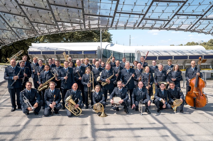 Bundespolizeidirektion München: Bundespolizei lädt zum Neujahrskonzert ein / Traditionelles Neujahrskonzert des Bundespolizeiorchesters in Rosenheim