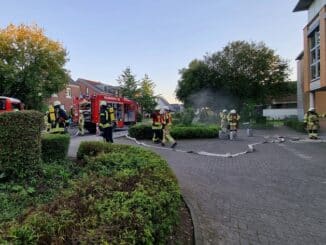 FF Goch: Gemeinschaftsübung an der Freiherr-von-Motzfeld-Grundschule