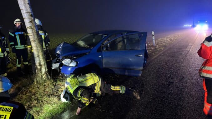 FFW Fredenbeck: Verkehrsunfall auf L 123 / 28-jähriger aus LK ROW leicht verletzt