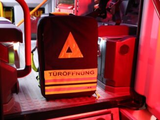 FFW Schiffdorf: Feuerwehr öffnet Tür für Rettungsdienst