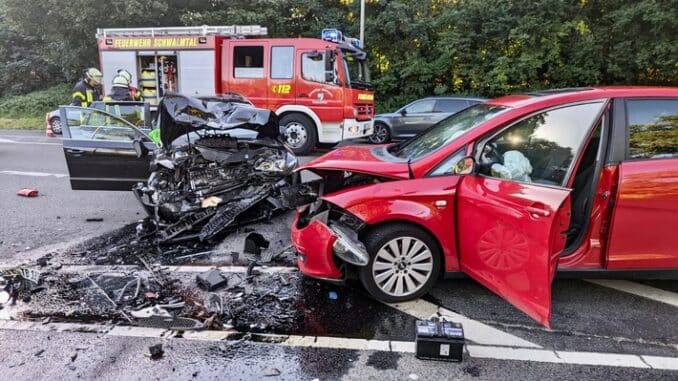 FFW Schwalmtal: Hilfeleistung nach Verkehrsunfall