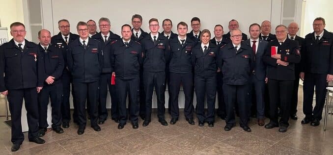 FW-AR: Aufwärtstrend bei Mitgliederzahlen des Basislöschzuges 2 der Freiwilligen Feuerwehr Arnsberg