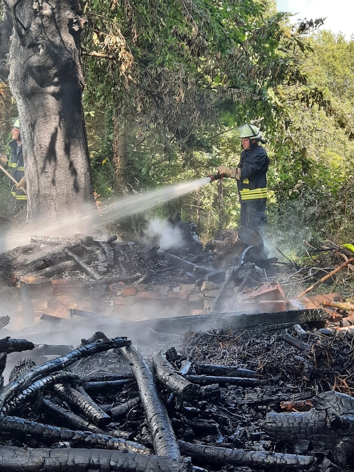 FW Alfter: Flächenbrand in Alfter-Witterschlick