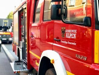 FW Alpen: Ausgelöste Brandmeldeanlage durch angebranntes Essen