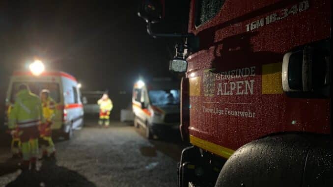 FW Alpen: Sicherheitswache bei der Veener Karnevalsdisco