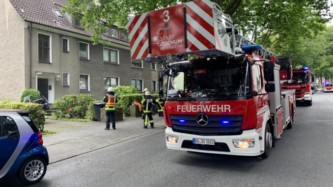 FW-BO: Angebranntes Essen auf Herd, Heimrauchmelder zeigt, was er kann!