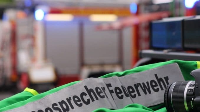 FW-BO: Eine verletzte Person bei einer Fettexplosion in Bochum Werne